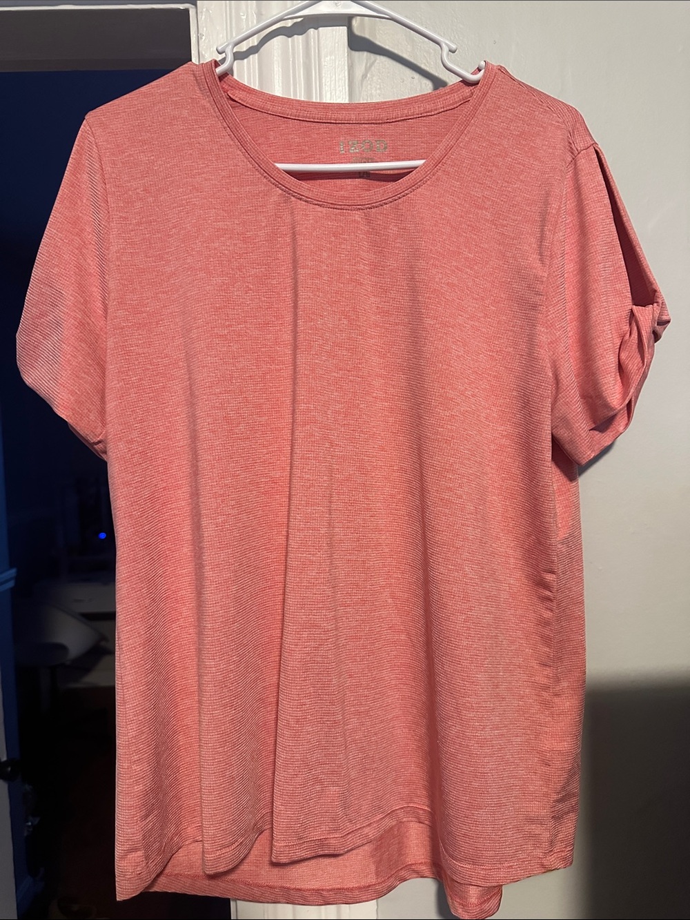 Izod Coral Short-Sleeve Women's Tee